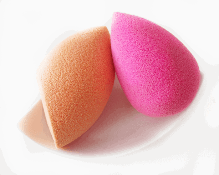 disk Uden for Mastery A Tale Of Two Sponges | Beauty Blender vs Real Techniques Miracle  Complexion Sponge • Girl Loves Gloss