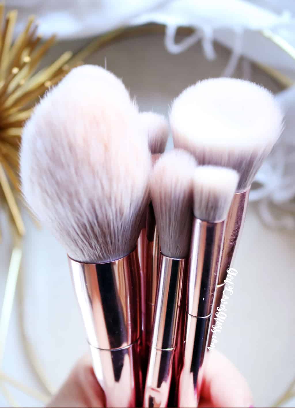 The Insanely Affordable Drugstore Makeup Brushes You Need to Try